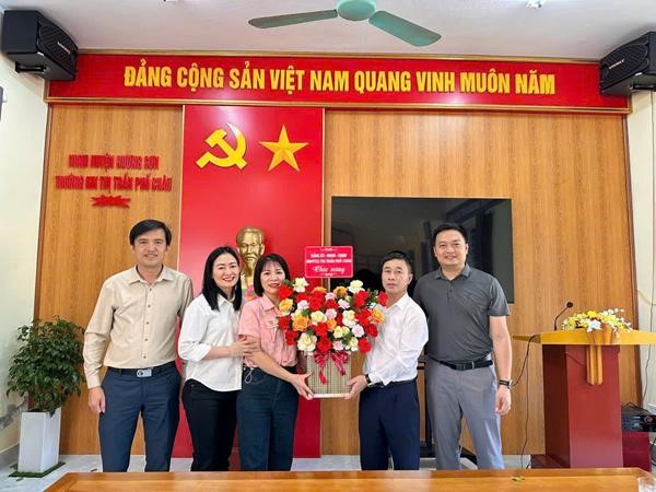 Nhân kỷ niệm 42 năm Ngày Nhà giáo Việt Nam 20/11/1982 -20/11/2024. Ủy ban nhân dân thị trấn Phố Châu đã thành lập các...